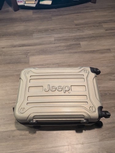 Jeep Hardcase Rolling Suitcase Luggage w/ Telescoping Handle, Beige Solid