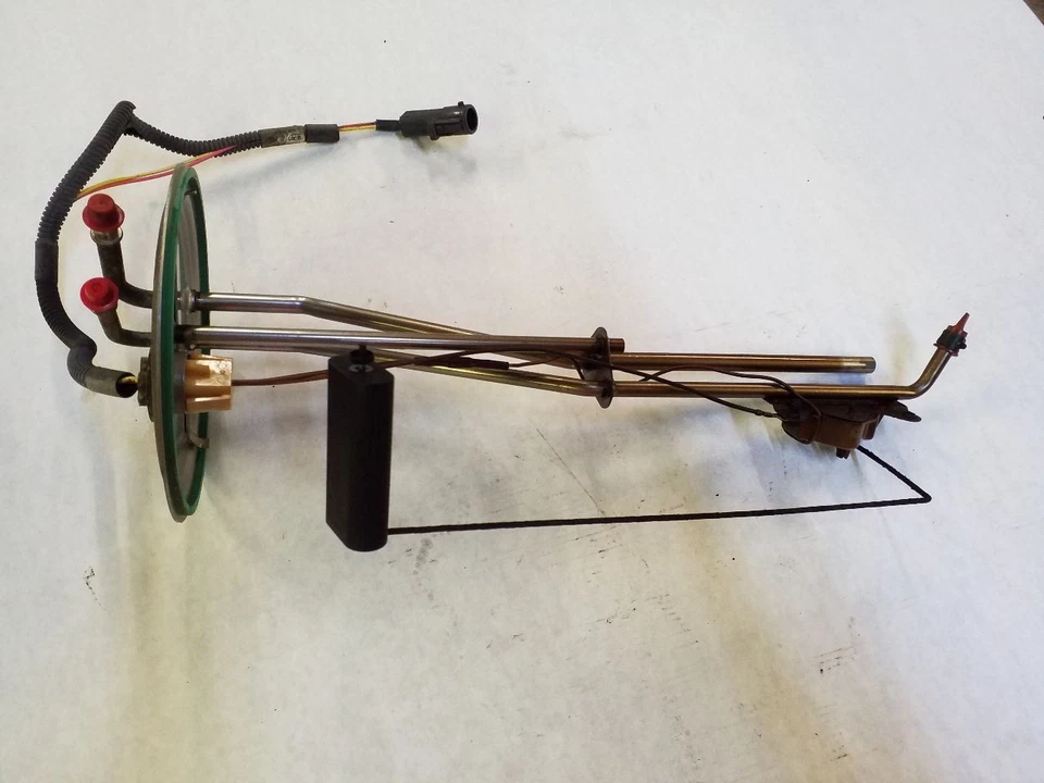 Unidad de envío de tanque de combustible de 6,0 L 44 galones | Se adapta a Ford Excursion 2003-2005 Foto 2 de 4