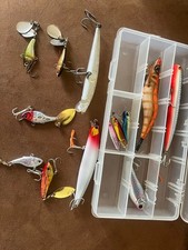 Sea fishing hard lure set (with spinners) container all items set large