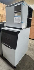 Ice Machine, Cube Ice 420lb 120V 3 Year warranty