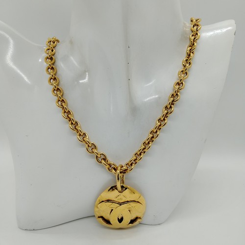 Chanel Colgante Collar Oro 94 P 3271305 - Imagen 9 de 11