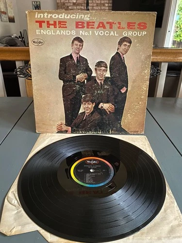 BEATLES - Introducing The Beatles  Vee Jay - Version 1 - W/ Love Me Do 45 Labels