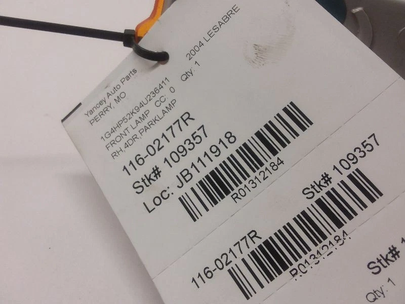 Luz de estacionamiento Buick LeSabre 2000-2005 pasajero esquina derecha lámpara intermitente Foto 4 de 4