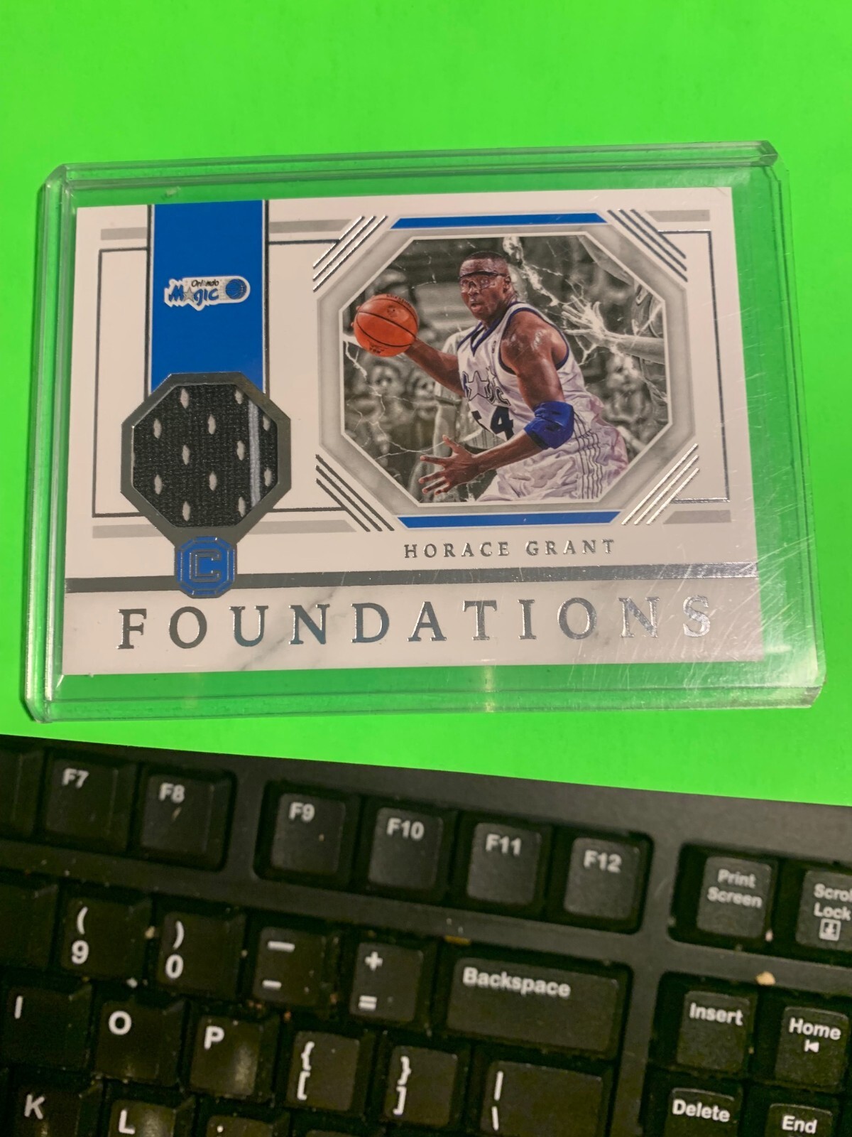 Picture 1 of 1
