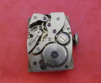 Vintage  KAHA  WATCH Movement for parts (W97)