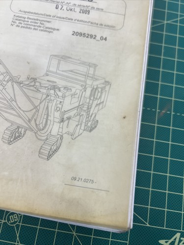 Wirtgen W2100 Cold Milling Machine Instruction Operating Manual Used. ST12 - Picture 3 of 6