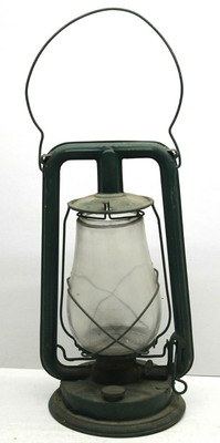 Antique Lantern Paull S Kerosene Barn Lamp Clear Globe Man Cave