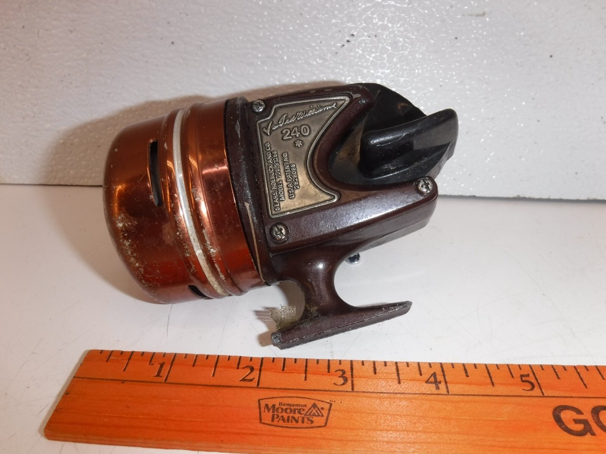 Sears Roebuck and Co. Ted Williams リール Sears Ted Williams 440 Spin Cast Reel by Shakespeare? - YouTube