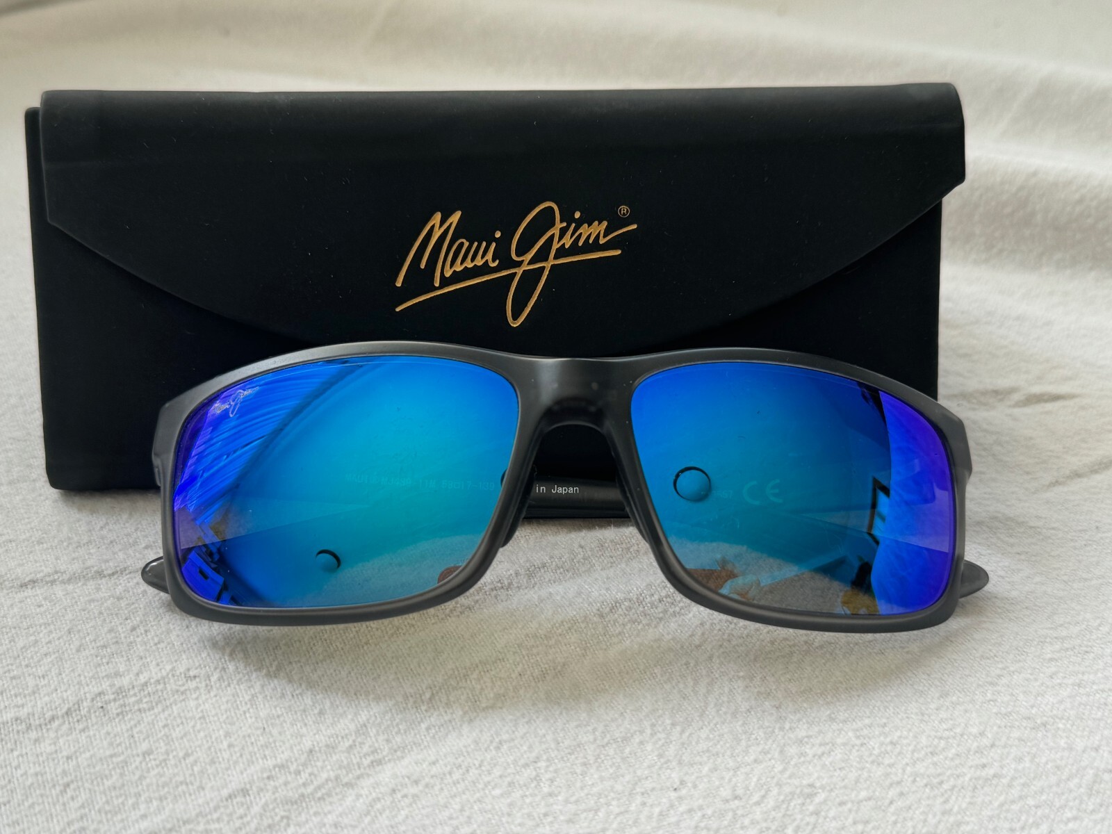Maui Jim Pokowai Arch MPBH MJ43911M Clear Smoke Frame Mirror Blue Lenses eBay