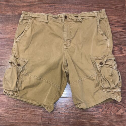 American Eagle Cargo Shorts Mens 44 12” Khaki Tan Brown Pockets Outdoors Utility - Picture 1 of 7