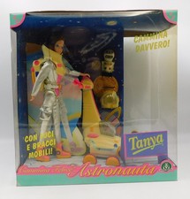 Tanya Astronauta Emiglio Cammina felice doll MISB Giochi Preziosi Barbie