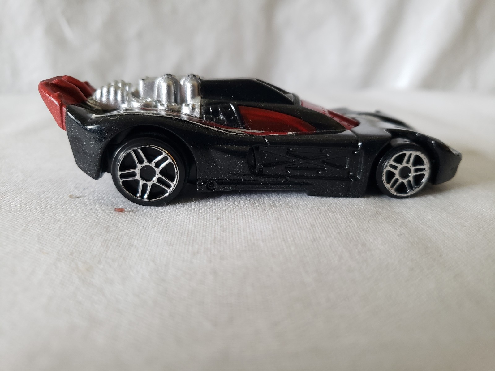 Picture 3 of 6