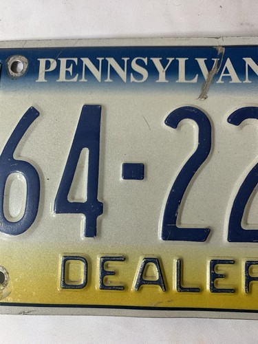 Expired Pennsylvania Dealer License Plate - 2009 Tag - Blue, White, Yellow - Picture 3 of 6