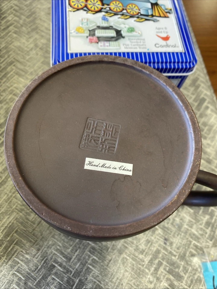 Tetera de arcilla china asiática Yixing Zisha con tapa Foto 3 de 3
