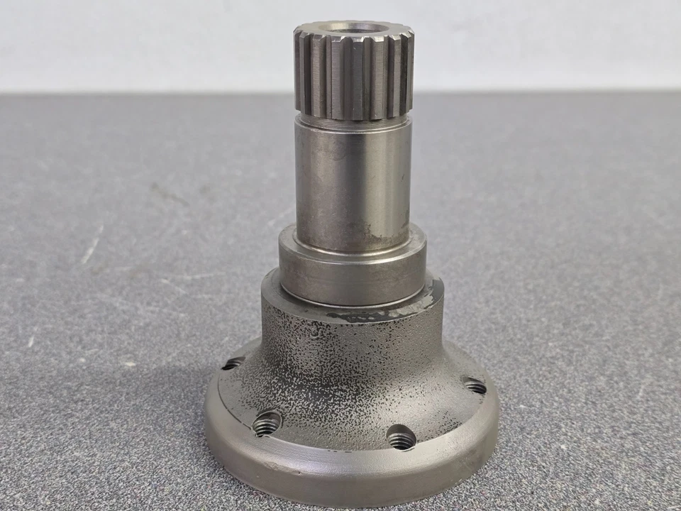 NICE USED ORIGINAL GENUINE PORSCHE 911 912 901 TRANSMISSION OUTPUT SHAFT FLANGE1 - Изображение 3 из 4