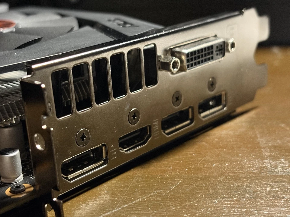 ASUS GeForce Strix GTX 960 2GB Sehr Guter Zustand Gebraucht - Bild 4 von 4