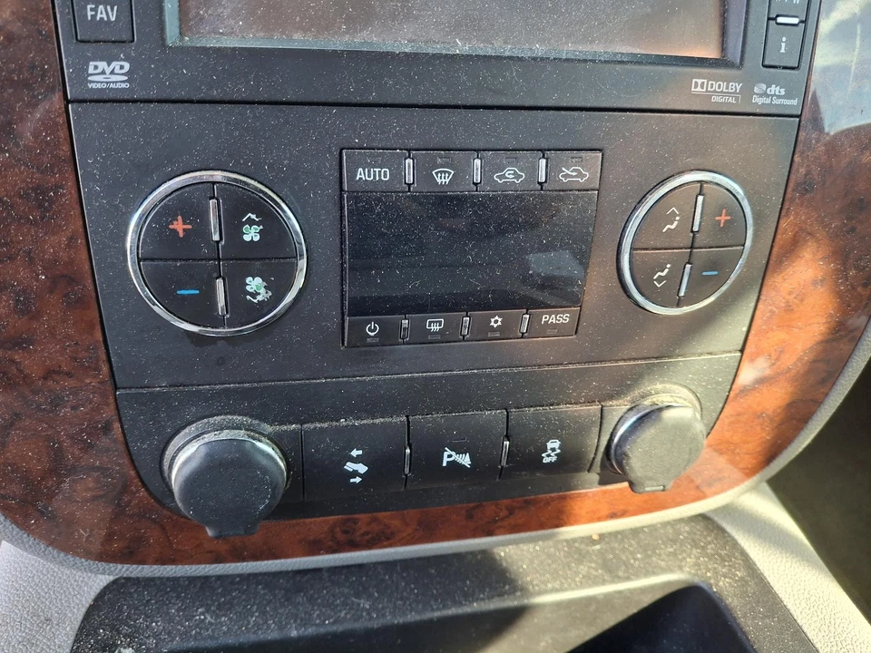 Medidor de velocímetro usado se adapta a: Chevrolet Silverado 2500 2014 camioneta clúster MPH EE. UU. Foto 4 de 4