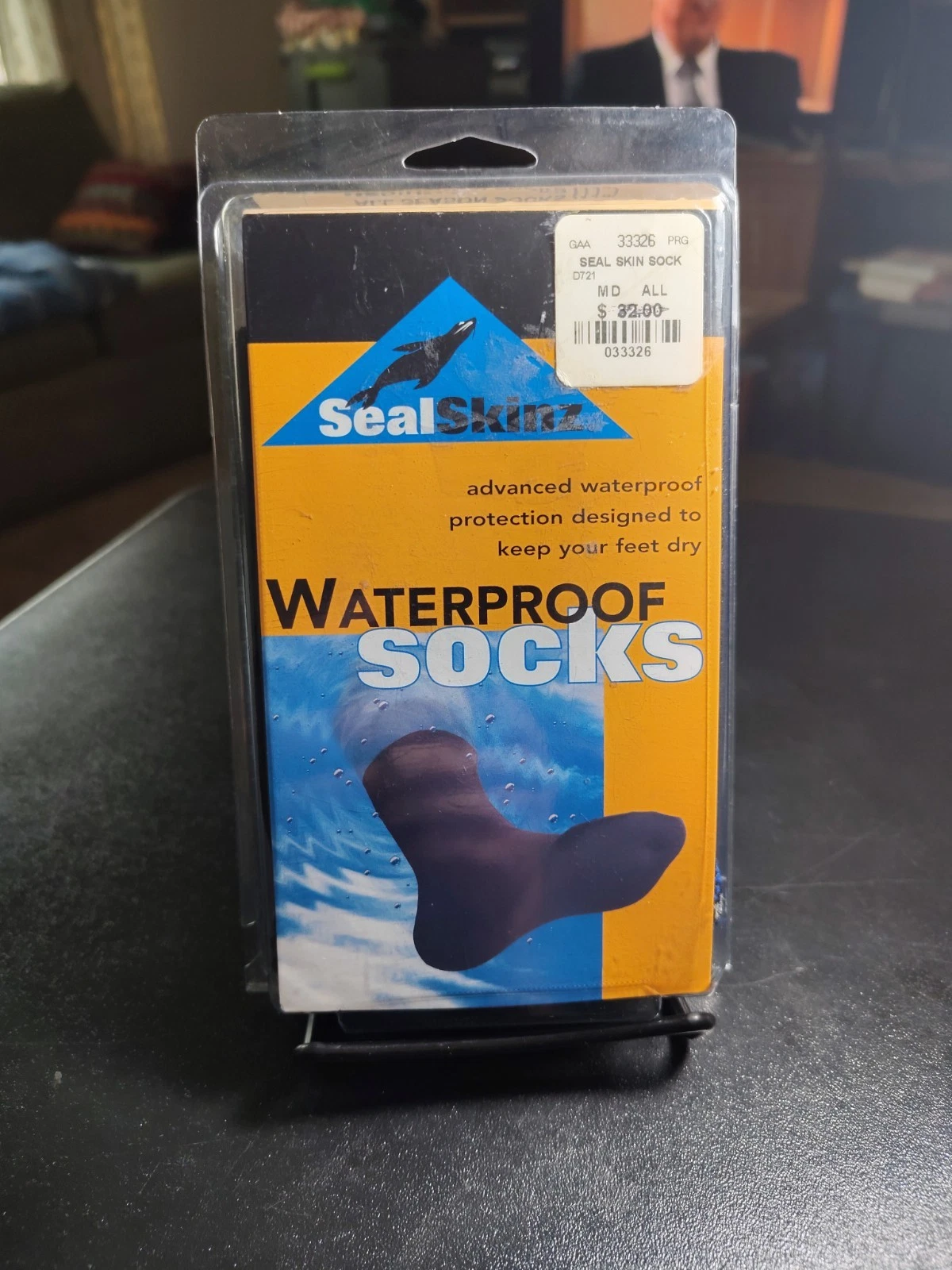 SealSkinz Waterproof All Season Mid Calf Medium 11” Black Socks NEW