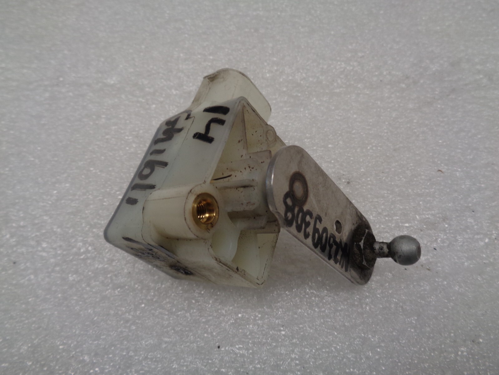 14-17 Maserati Ghibli Front Right Suspension Height Level Sensor OEM AK2309308