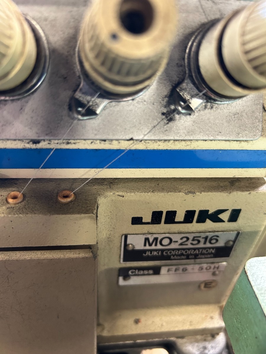 Serger Overlock - JUKI MO-2516 4 Thread Seamer in Desk Light Motor