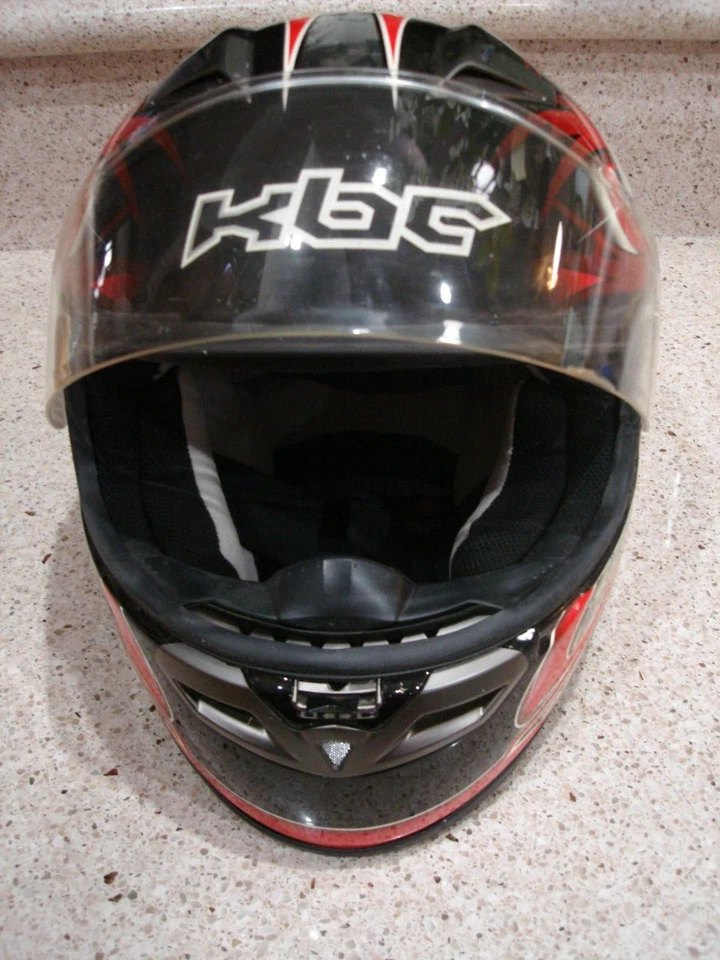 Casco de motocicleta KBC arte facial completo por Fabrice Christophe Kreation XL 61-62 cm. Foto 3 de 4