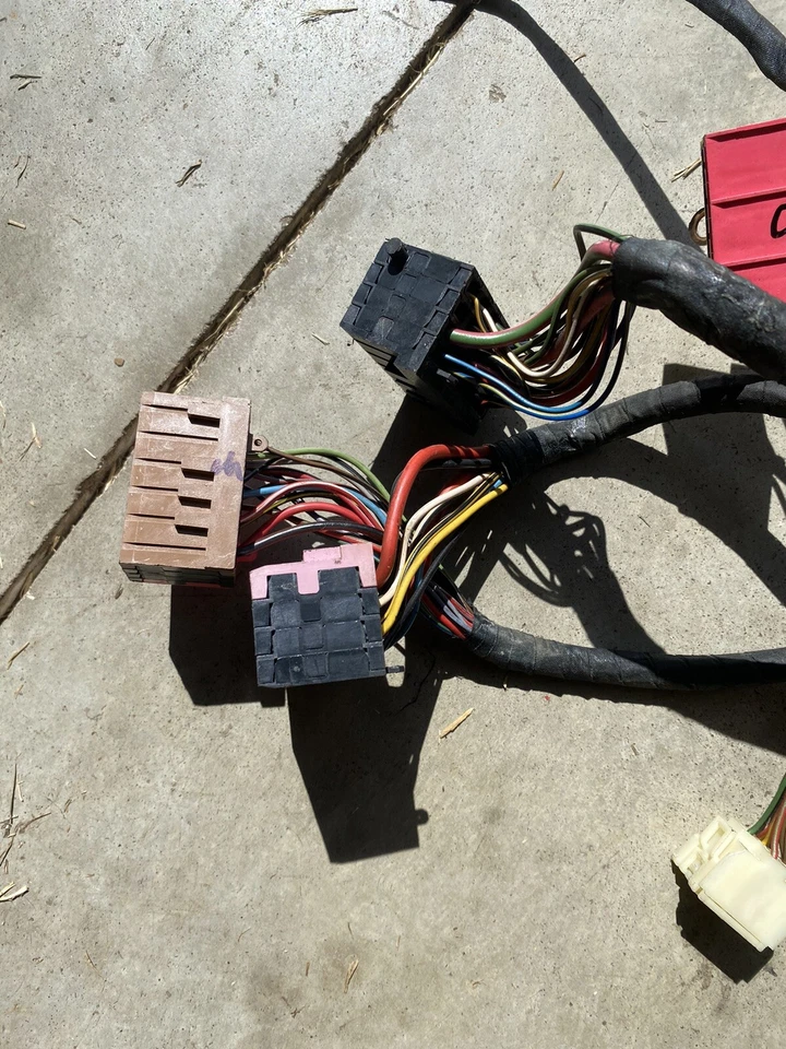 Porsche 944 Turbo 951 1986 bahía de motor, faros, ventiladores de refrigeración arnés de cableado Foto 3 de 4