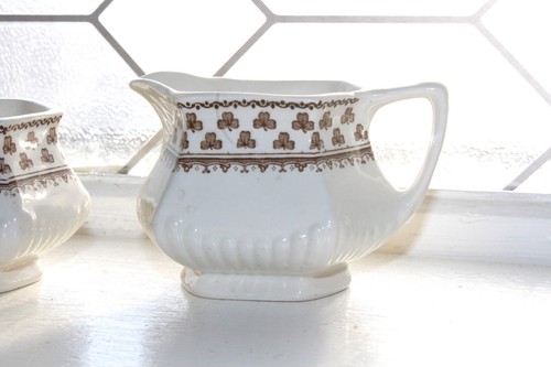 Vintage Wm Adams Ironstone Sharon Sugar & Creamer Brown Shamrocks Transferware - Picture 3 of 5