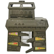 Vintage Marvel Super Heroes Secret Wars Tower of Doom Playset 1984 Kenner