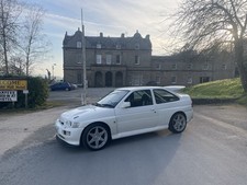 Ford Escort Cosworth 909
