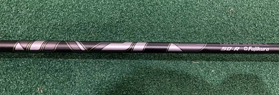 TaylorMade Qi35 Max 6 Hybrid 31 Degree With a Speeder Regular Right Hand B/N - Image 4 of 4