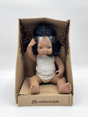 Miniland Doll                         C1.