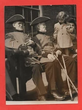 Original Photograph - Oak Apple Day At The Royal Hospital Of CHELSEA