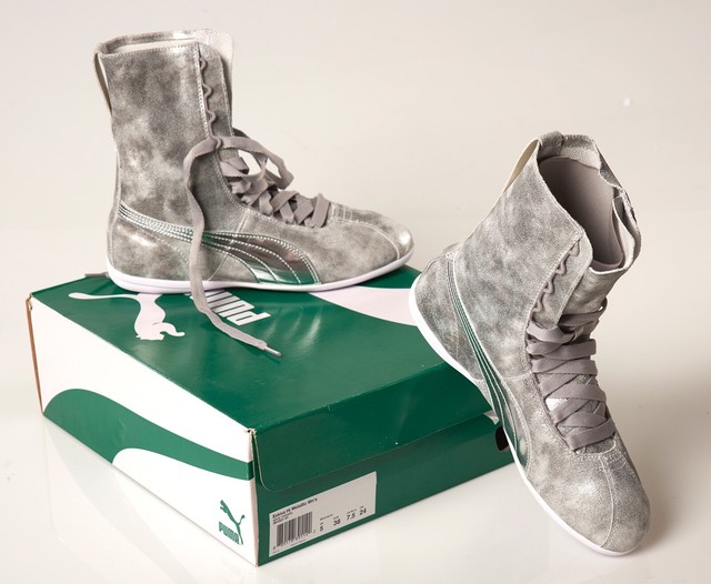 PUMA ESKIVA HI METALLIC SILVER SNEAKERS BOXING STYLE WOMEN'S US 7.5 NEW
