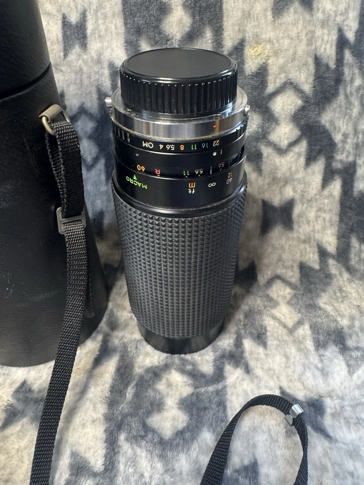Sears f=60-300mm 1:4.0-5.6 Macro Zoom Multi Coated Camera Lens Model 202 - Image 3 of 4