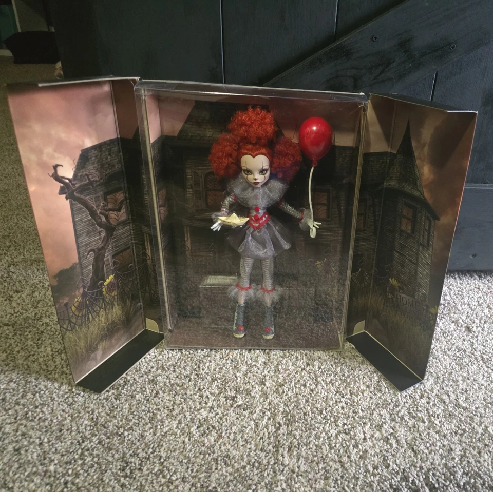 IT Pennywise Monster High Skullector Series Doll - GNP22 New Mattel Creations - Image 2 of 4