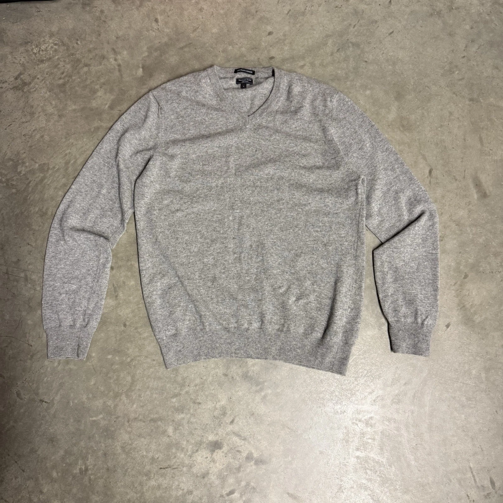 Mantovani Studio Gray 100% Italian Cashmere Knit Sweater Men's L
Opens in a new window or tab