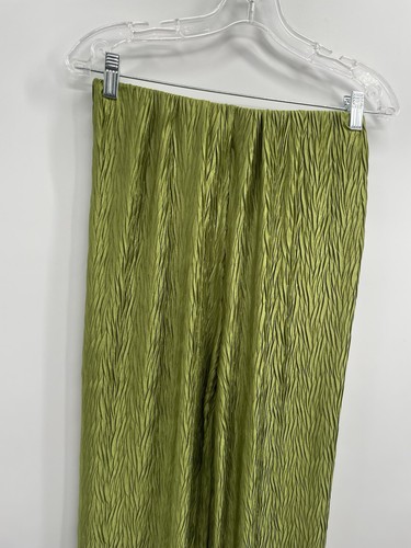ASTR The Label Women's Avacado Green Wide Leg Plisse Pants Size Medium - Picture 11 of 17