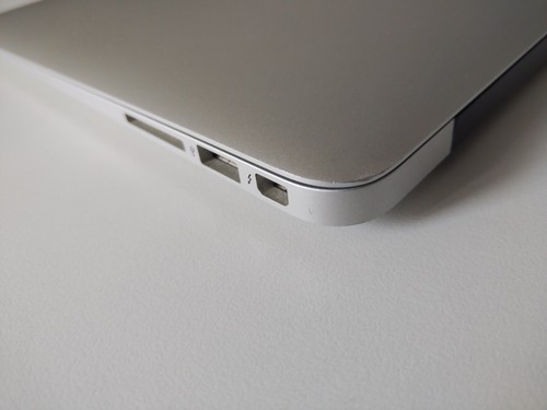 Macbook Air 13 inch Silver Core i7 8gb Ram beautiful condition - Afbeelding 5 van 19