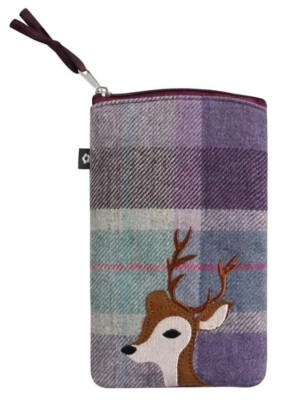 Earth Squared Fair Trade Tartan Tweed Brillenetui Hirsch Design