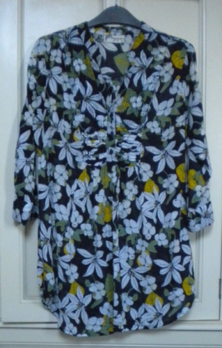 Magazine Navy Blue & White Floral 3/4 Sleeve Cotton Blouse Size Large - Picture 1 of 7
