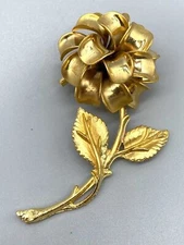 Amazing Flower Rose Brushed Gold Tone Brooch Pin