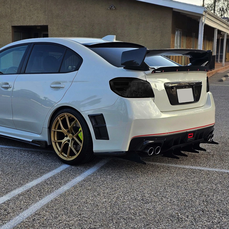 Cubierta de luz trasera ahumada lente oscurecida para Subaru WRX STI / XV Crosstrek 2015-21 Foto 4 de 4