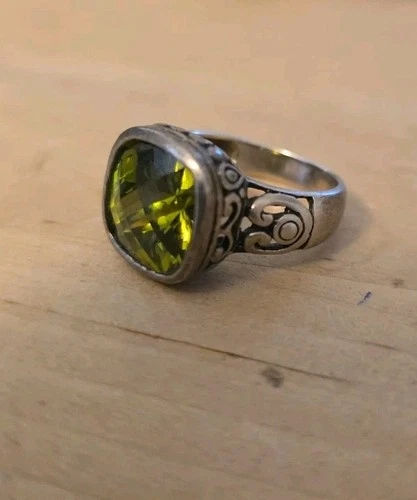 Vtg NF 925 Sterling Silver Peridot Ring Size 7