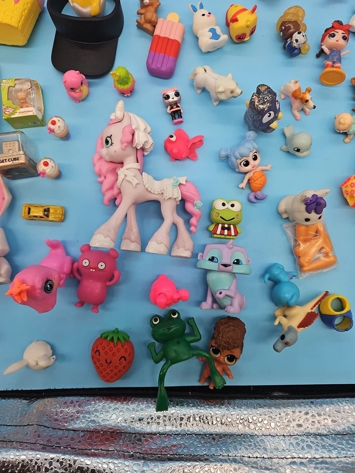 大量 批量 130 多个 ZURU 迷你品牌、商店、迪士尼、Twozies、孩之宝、Hatchimal — 第 4/4 张图片