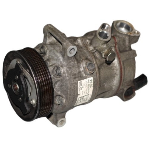 Seat Ibiza SC 1.0 MPI 6J Bj 2015 Kompressor Klimaanlage 5Q0820803G