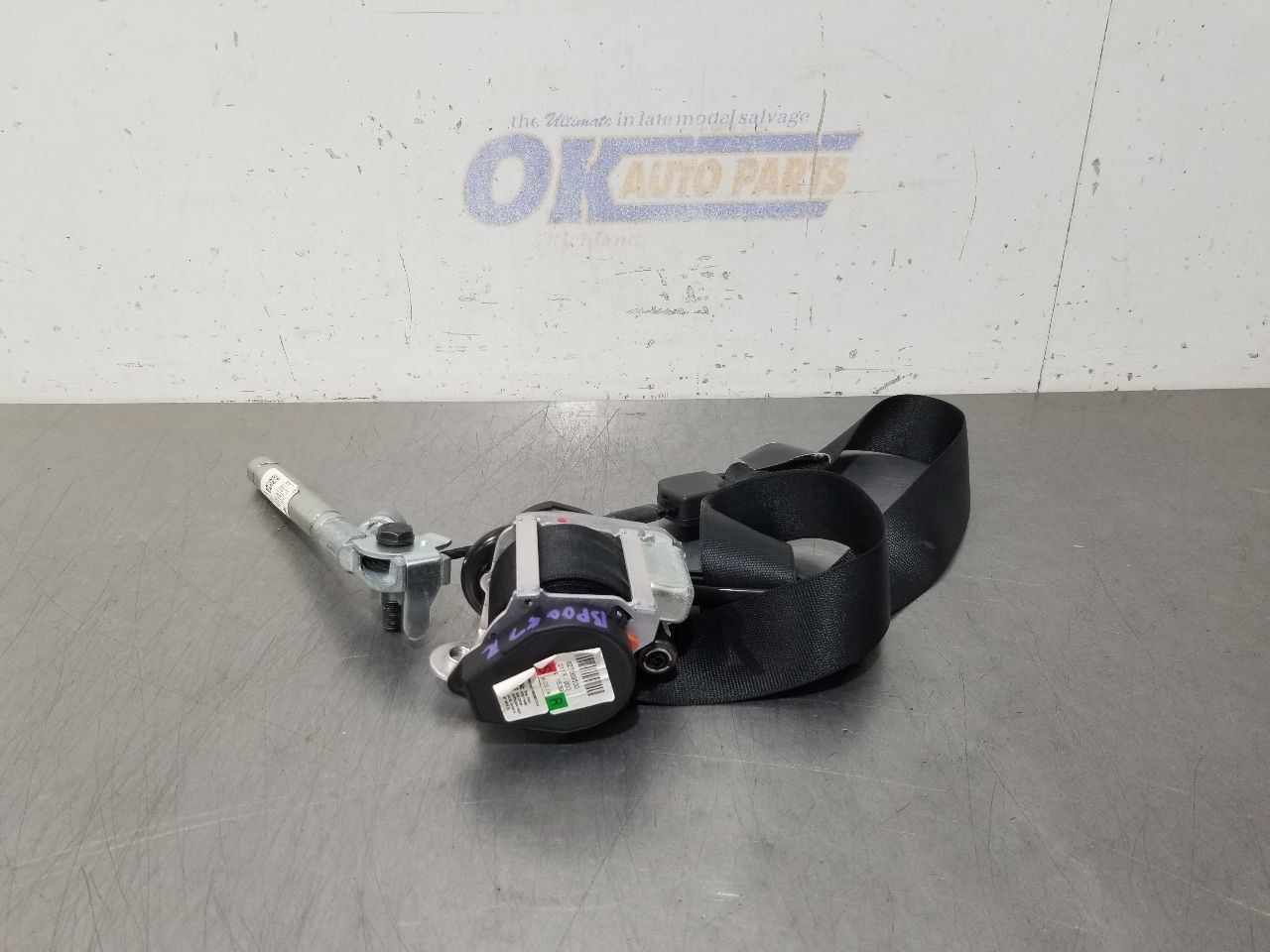 14 2014 MASERATI GHIBLI SQ4 FRONT SEAT BELT RETRACTOR BLACK RIGHT PASSENGER