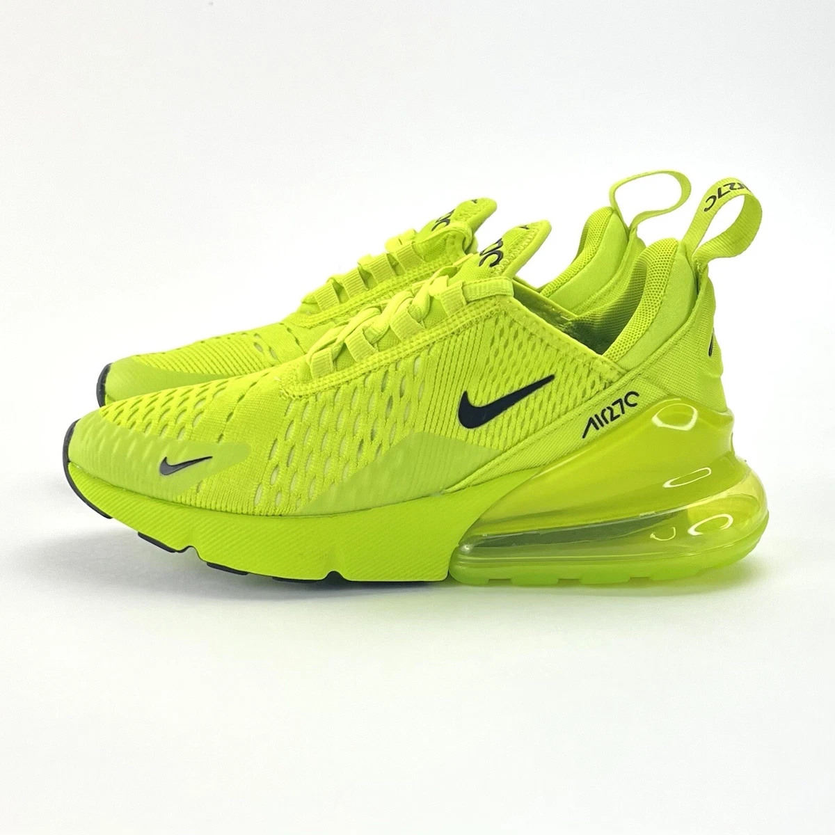 Nike Air Max 270 Women s Size 5.5 Green Black Athletic Tennis Shoes DV2226 300
