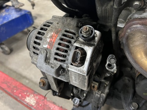 97-01 Toyota Camry 99-03 Solara 97-01 Lexus ES300 3.0 V6 1MZFE Alternator