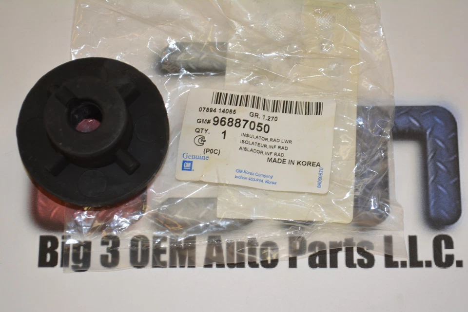 Montaje aislador radiador inferior Chevrolet Equinox Saturn Vue nuevo OEM 96887050 Foto 2 de 2