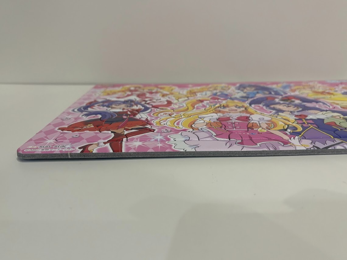 Foto 11 di 16